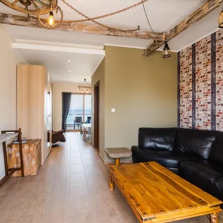 Jacksons Sea View Living