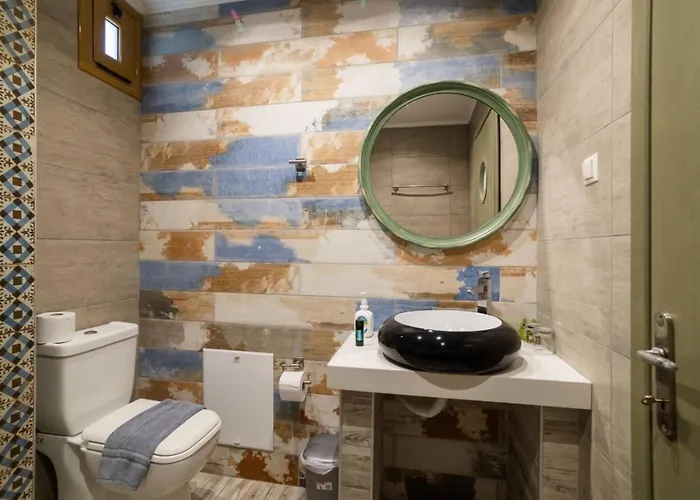 Jacksons Sea View Living 게스트하우스 3*